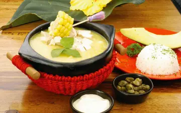Conoce la receta del típico ajiaco santafereño