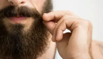 Aprende cómo hacer una mascarilla de tomate para hacer crecer la barba