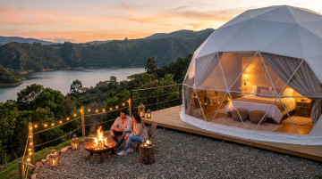Mejores destinos para hacer glamping en Colombia durante 2026 y recomendaciones para una escapada romántica perfecta