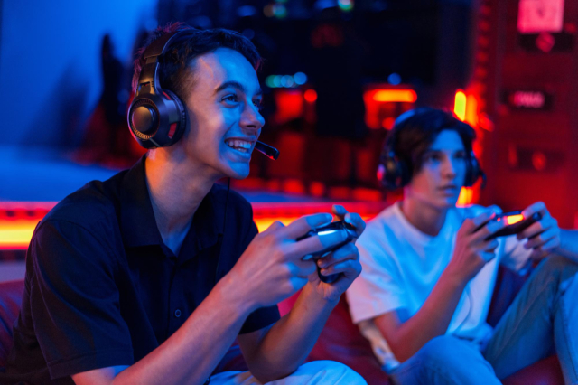 Tendencias en tecnología para juegos en el hogar en Colombia